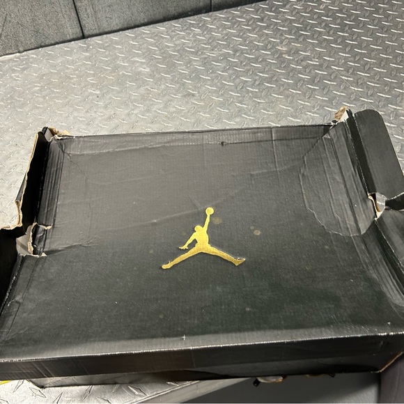 Jordan 9 Retro Anthracite 2015 EUC - Picture 3 of 9